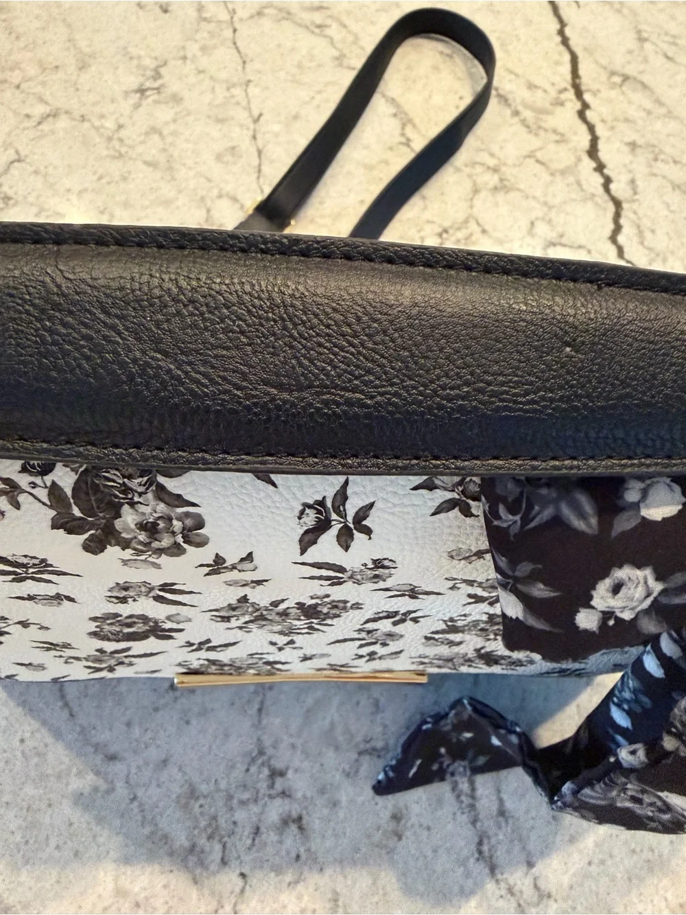 Betsey Johnson Black & White Floral Bow Crossbody Shoulder Bag Faux Leather